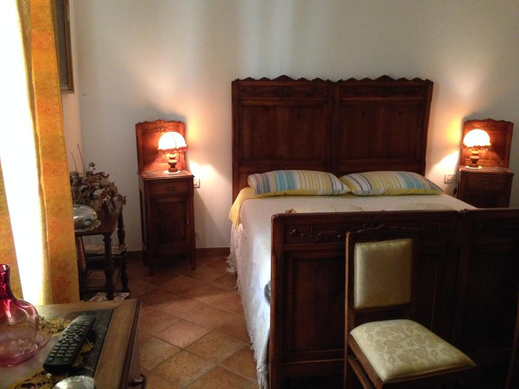 Villa Cascina Folletto à Novi Ligure Chambre photo