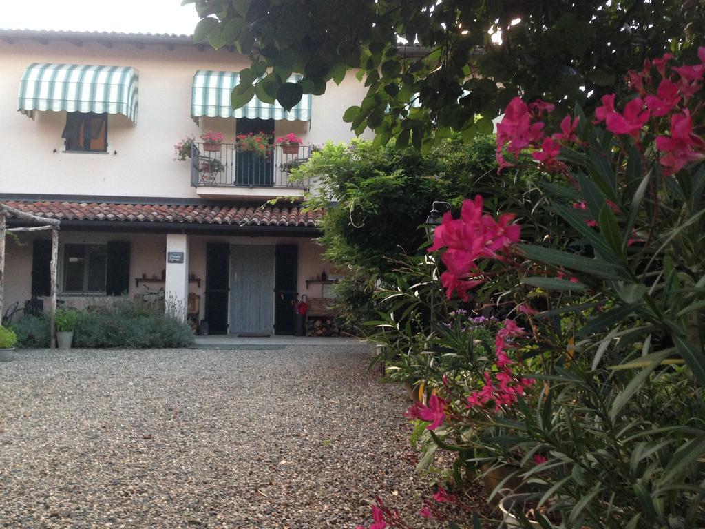 Villa Cascina Folletto à Novi Ligure Extérieur photo