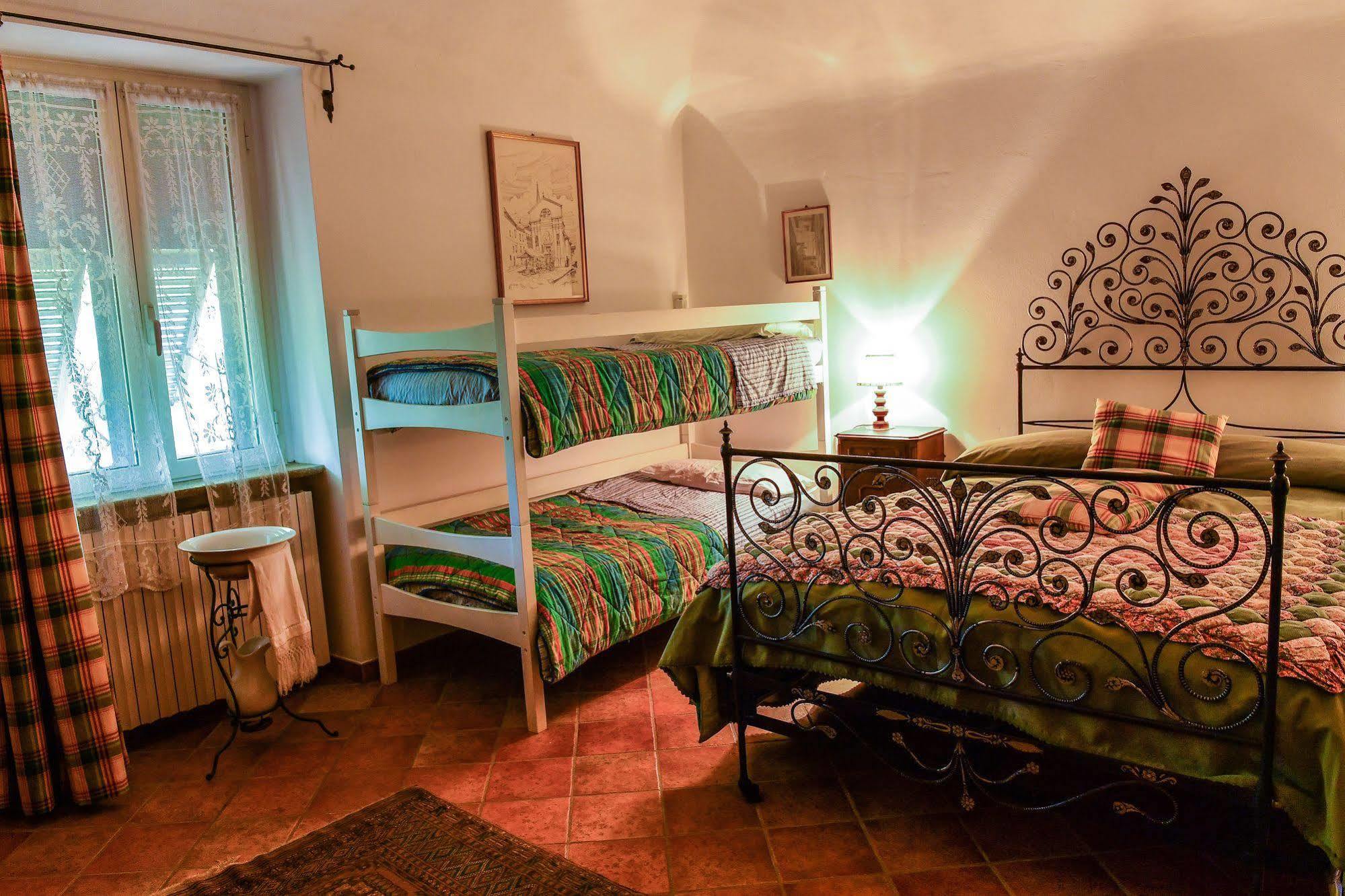 Villa Cascina Folletto à Novi Ligure Extérieur photo